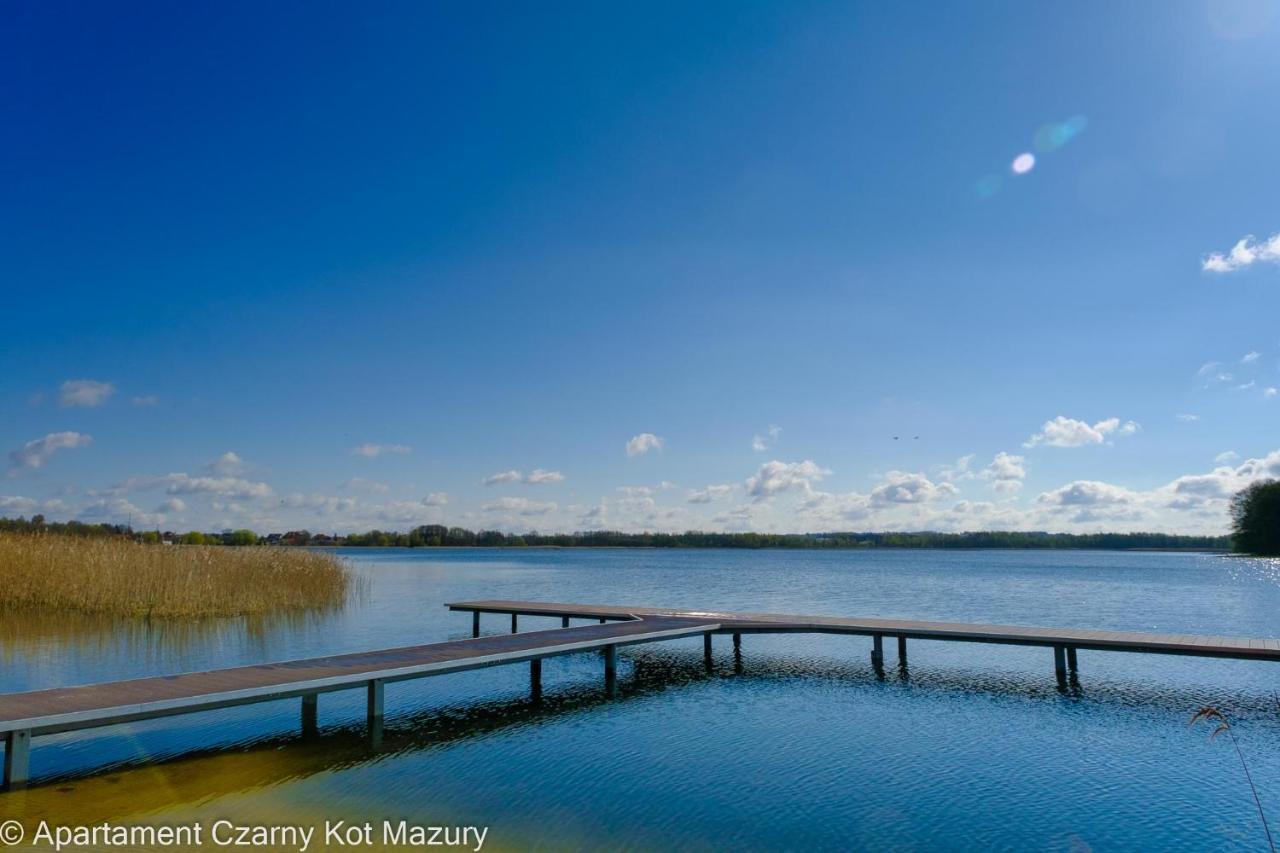 Malkinie Czarny Kot Mazury Dom Calorocznyヴィラ エクステリア 写真