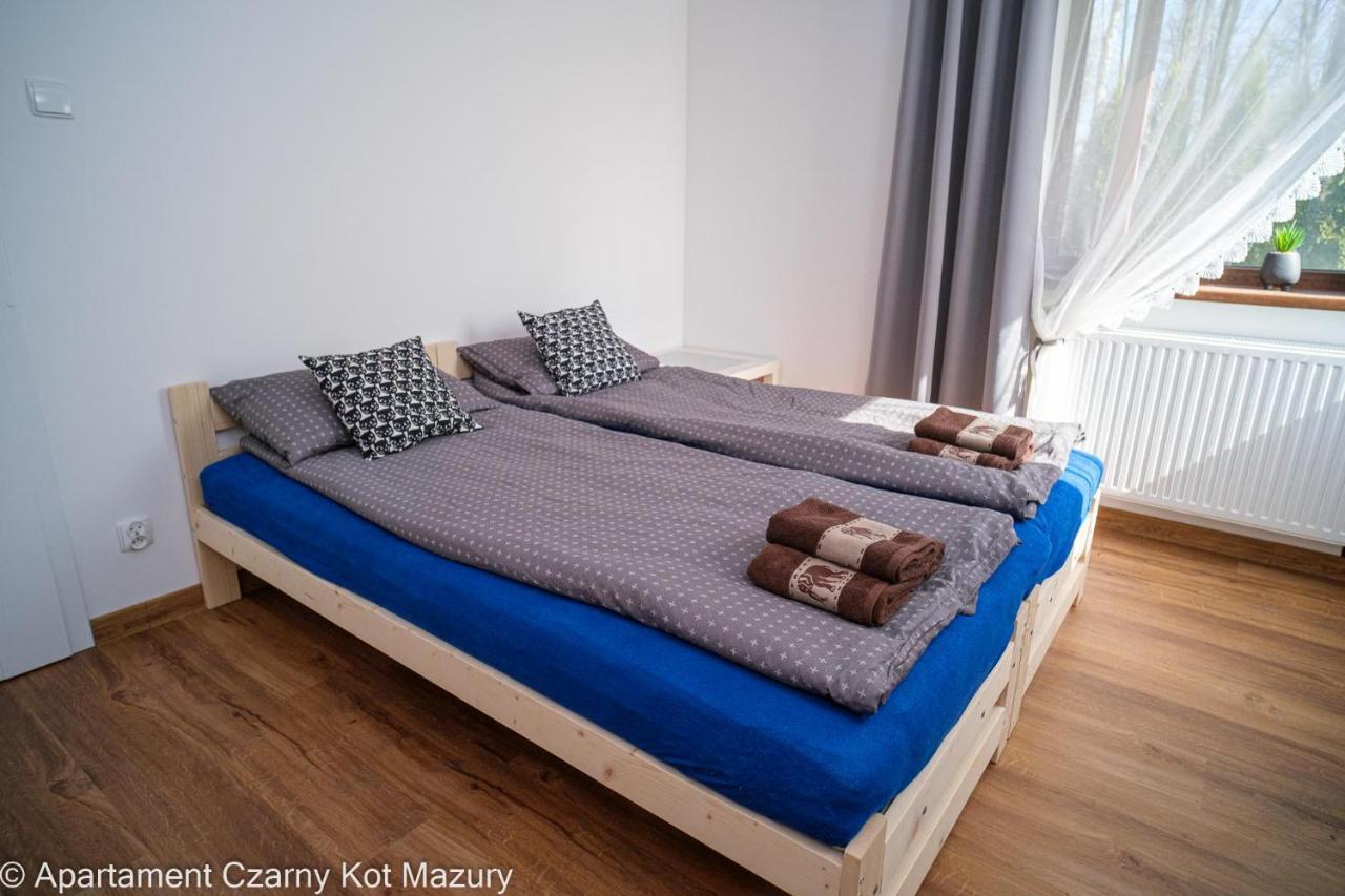 Malkinie Czarny Kot Mazury Dom Calorocznyヴィラ エクステリア 写真