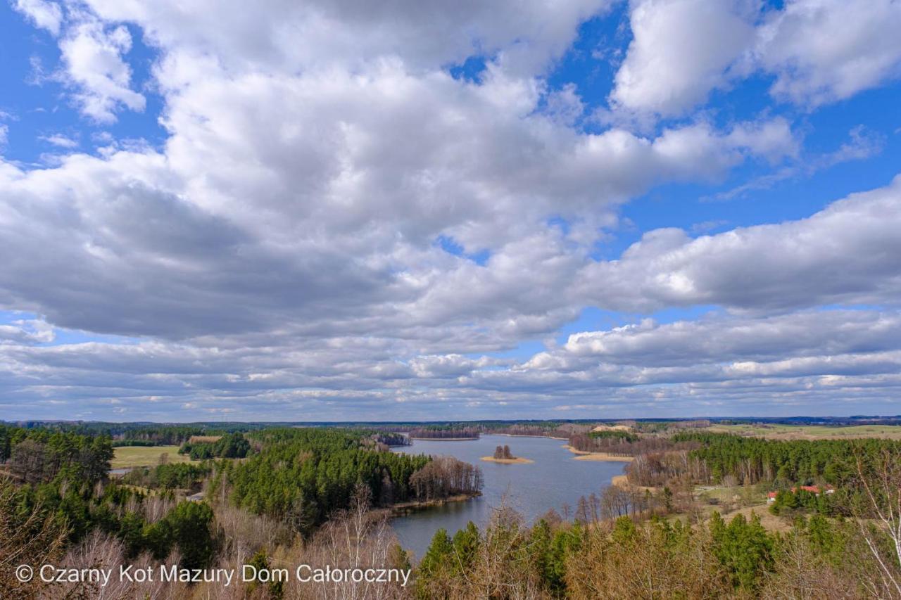 Malkinie Czarny Kot Mazury Dom Calorocznyヴィラ エクステリア 写真